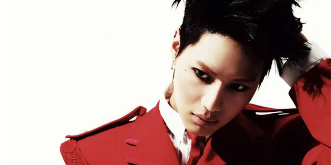 [FOTO] Tema Melankolis, Taemin SHINee Jadi Cowok Kesepian