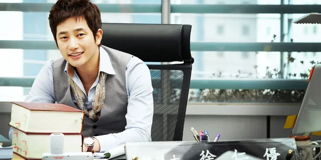 [FOTO] Tiba di Beijing, Park Shi Hoo Disambut 2.000 Fans!