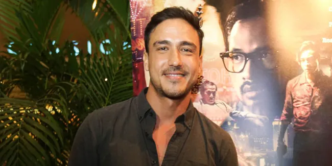 FOTO: Ulang Tahun, Hamish Daud Dapat Kejutan Tengah Malam