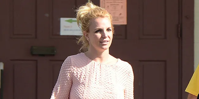 Frustasi Menjomblo, Britney Spears Kecanduan Nonton Film Dewasa?