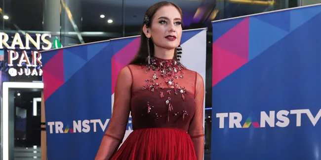 Gara-Gara LDR, Marissa Nasution Akhirnya Mantap Menikah Dengan Sang Pacar