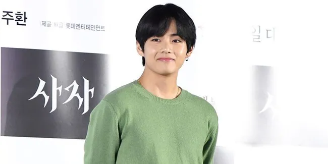 Gara-Gara V BTS, Kemeja Ini Langsung Sold Out Dalam Beberapa Menit