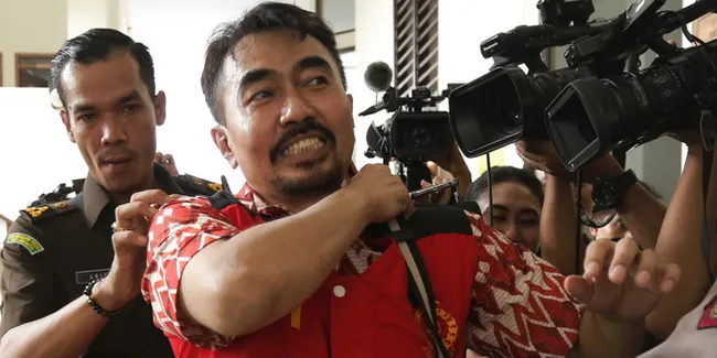 Gatot Brajamusti Berbulan-bulan Dirawat di RS, Reza Artamevia Sempat Menjenguk