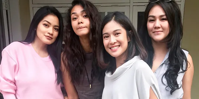 Geng Cinta Is Back! Reuni Saat Reading 'MILLY & MAMET'