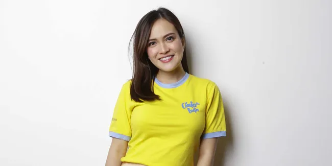 Geram Dengan Spam Iklan, Shandy Aulia Tutup Komentar Instagram