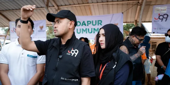 Gilang Juragan 99 & Shandy Purnamasari Bantu Korban Banjir Sumatra
