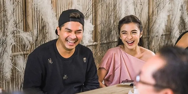 Glenn Alinskie Bandingkan Kecantikan Chelsea Olivia dengan Sebotol Wine