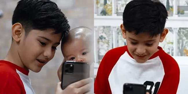 Momen King Faaz Video Call Arsy Hermansyah yang Bikin Gemas, Awalnya Grogi - Pinta Anak Ashanty Pakai Hijab dan Puji Cantik