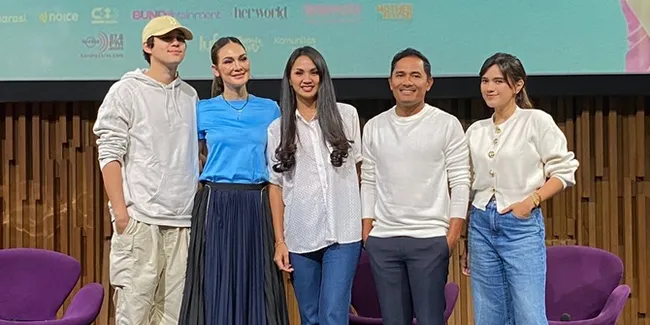 Hadirkan Hal Tak Biasa di Hari Ulang Tahunnya, Luna Maya Gelar Pertandingan Tenis Antar Selebriti