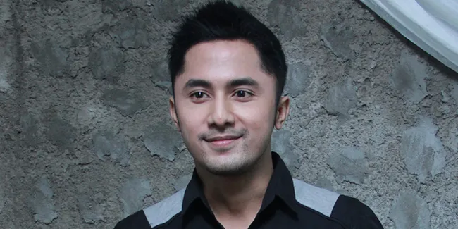 Hengky Kurniawan Kuatkan Hati Christy Jusung Hadapi Perceraian