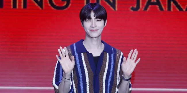 Hwang In Youp Cinta dengan Pemandangan Malam Jakarta dan Ungkap Ingin Jadi Senior yang Baik