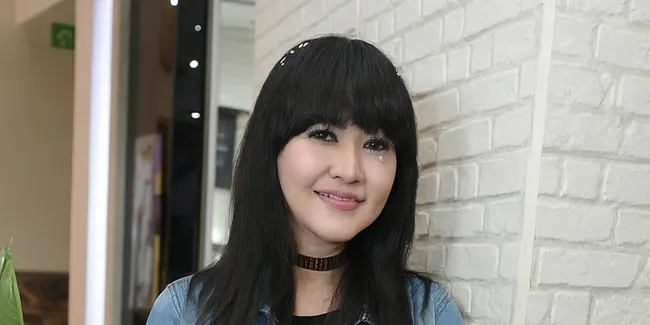 Ibu Ita Purnamasari Meninggal Dunia, Disemayamkan di Surabaya