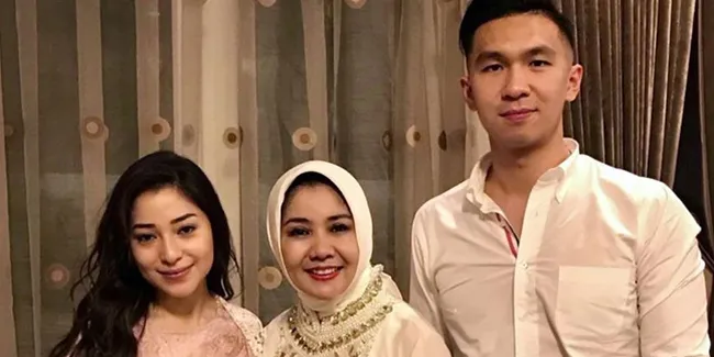 Ibunda Nikita Willy Yakin Indra Priawan Akan Jadi Imam yang Terbaik Bagi Putrinya
