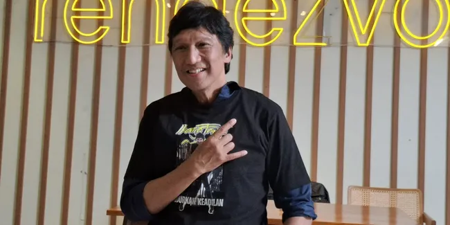Ikang Fawzi Luncurkan 'Jujurkan Keadilan', Wujudkan Keinginan Mendiang Marissa Haque dengan Suara Kritis dan Inovasi AI