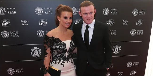 Ikuti Jejak Kim K? Istri Wayne Rooney Makan Plasenta Bayinya