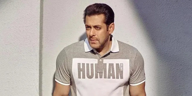 India Lockdown Karena Corona, Salman Khan Transfer Uang ke 25 Ribu Orang dan Bagi Sembako Untuk 16 Ribu Pekerja Harian