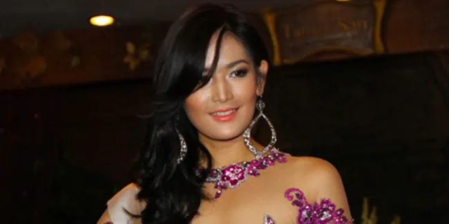 Indonesia Dapat Penghargaan Istimewa di Miss Universe 2012