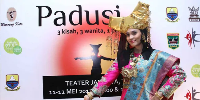 Ine Febriyanti Perankan Tiga Karakter Sekaligus di 'Padusi'