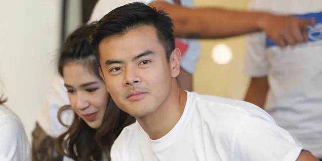 Ini Alasan Dion Wiyoko Tetap Ambil Job Jelang Hari Pernikahannya