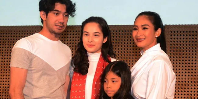 Ini Alasan Reza Rahardian Bintangi Teater 'Bunga Penutup Abad'