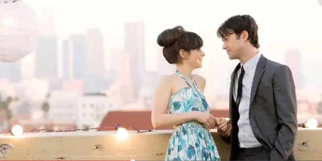 Ini Nih, Evolusi Karir Zooey Deschanel Dari Masa Ke Masa