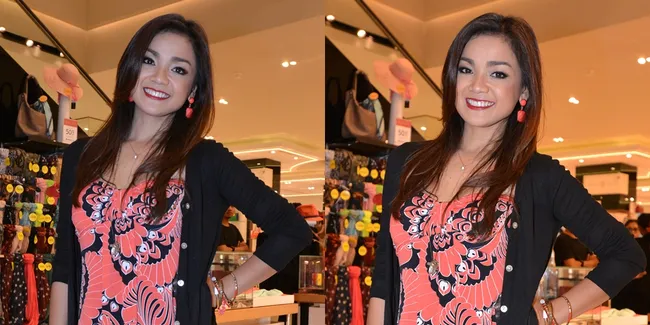Ini Trik Nirina Zubir Super Cantik Pakai 'Daster'