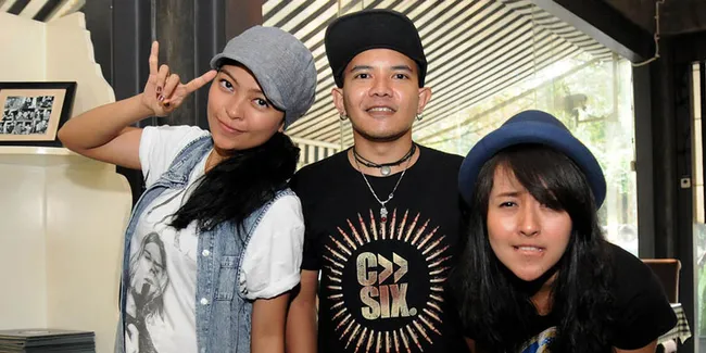 Inilah Kenangan Band Kotak Tentang Radio