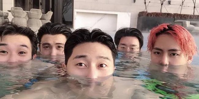 Intip Kompaknya Wooga Squad, Geng V BTS dan Park Seo Joon, Semuanya Ganteng dan Berbakat