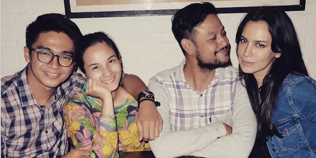 Intip Serunya Para Pemain 'TETANGGA MASA GITU' Hangout Bareng