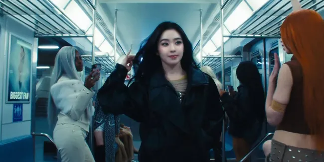 Irene RED VELVET Bagikan Teaser MV 'Biggest Fan', Tampilkan Visual Bak Dewi