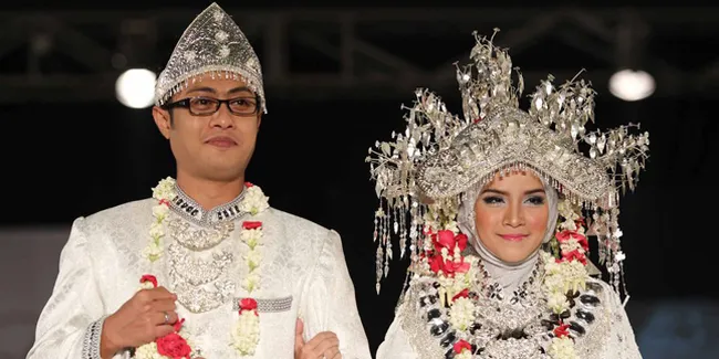 Istri Nonton KAWIN KONTRAK 3, Ferry Ardiansyah Deg-Degan