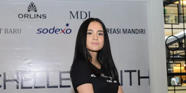 Jadi Desainer Pakaian, Michelle Ziudith Belajar Secara Otodidak