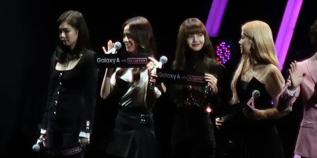 Jadi Juri Dance Cover, Member BLACKPINK Terpukau Pada Penampilan Para Peserta