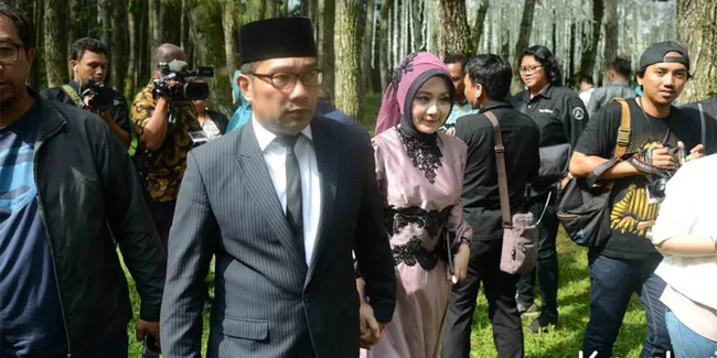 Jadi Saksi Pernikahan Syahnaz - Jeje, Ridwan Kamil Ikut Bahagia & Terharu