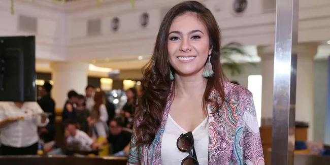 Jalani Ibadah Puasa, Wulan Guritno Takut Nggak Bisa Salat Idul Fitri