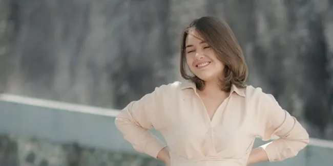 Jalankan Amanat Mendiang Ibunda, Amanda Manopo Aktif Lakukan Pelayanan - Dekatkan Diri Pada Tuhan