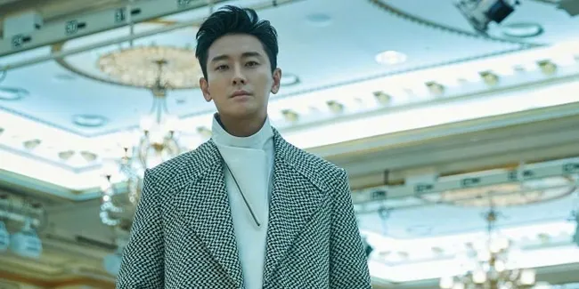 Joo Ji Hoon Mendadak Pingsan di Lokasi Syuting Drama Barunya 'ITEM'