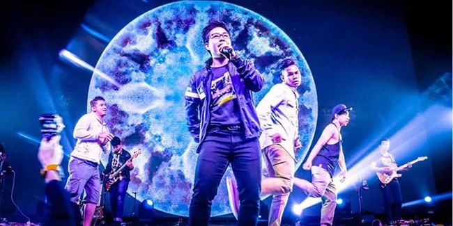 Juarai The Voice Indonesia, Billy Simpson Serius Bernyanyi!