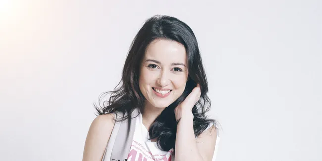 Julie Estelle Bicara Tentang Peran di Berbagai Genre Berbeda