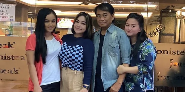 Kabar Duka, Ayah Juwita Bahar Meninggal Dunia