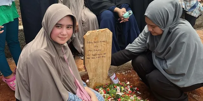 Kabar Duka, Ayah Tissa Biani Meninggal Dunia