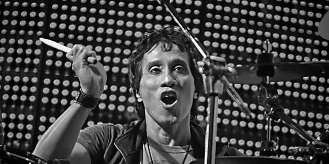 Kabar Duka: Yaya Moektio Mantan Drummer God Bless Meninggal Dunia