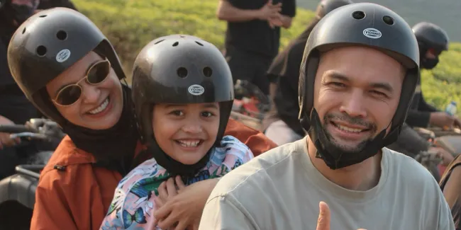 Kabar Terbaru Anak Bungsu Shireen Sungkar & Teuku Wisnu, Rutin Terapi 5 Kali Seminggu