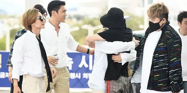 Kangin Umumkan Keluar, Super Junior Berangkat ke Jeddah Arab Saudi