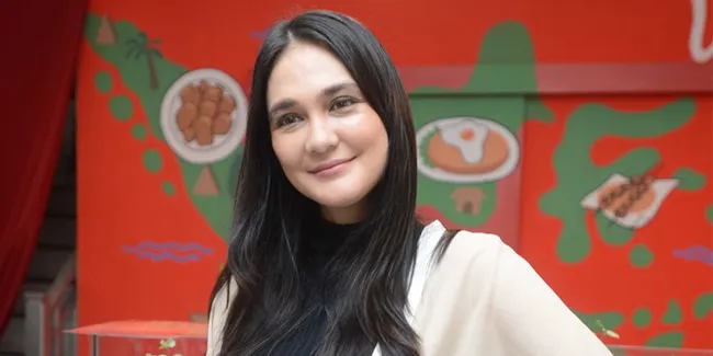 Kasus Video Panasnya Dengan Ariel Mencuat Lagi, Luna Maya Santai