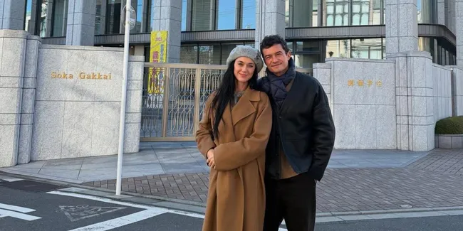 Katy Perry Dikabarkan Putus dengan Orlando Bloom karena Tekanan Mental Akibat Kritik