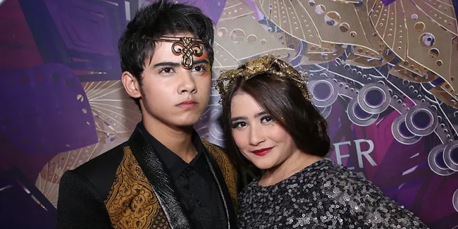 Kemesraan Aliando Si 'Supir' Dan Prilly 'Babysitter' Cantik