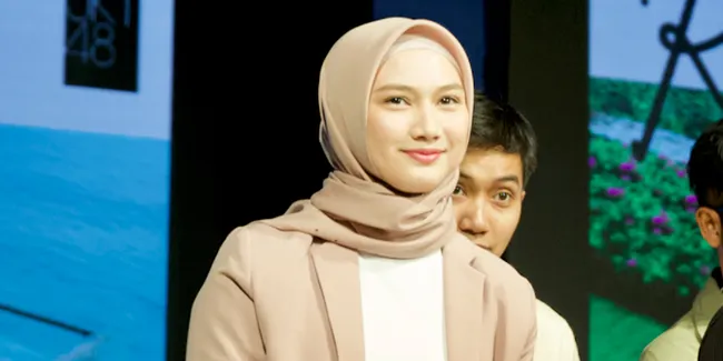 Ketika Melody Eks JKT48 Menyamar Jadi Asisten Rumah Tangga, Masihkah Kamu Mengenalinya?