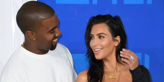 Kim Kardashian Umumkan Nama Anak Ketiganya!