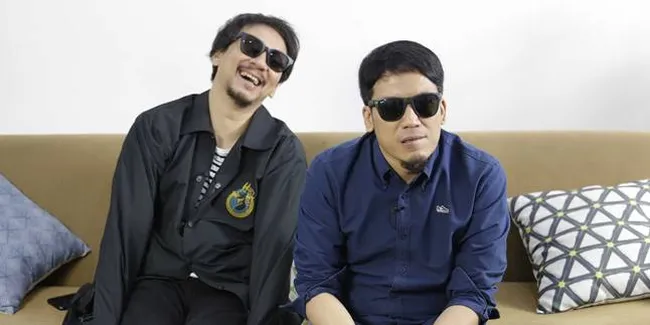 Kisah 27 Tahun Persahabatan Desta dan Vincent Rompies, Kenal dari SD - Punya Panggilan Unik dari Nama Bapak